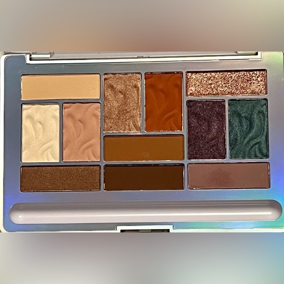 Physicians Formula Tropical Days palette - Picture 2 of 4